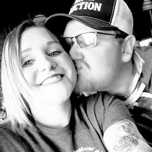 Meet your Posher, Lara